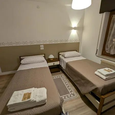 Spazioso E Completo Con 3 Camere, Doppi Servizi, Fino A 8 Posti Letto Pedavena