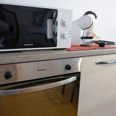Desy Spazioso E Completo Con 3 Camere, 2 Bagni, Fino A 8 Posti Letto Appartement *